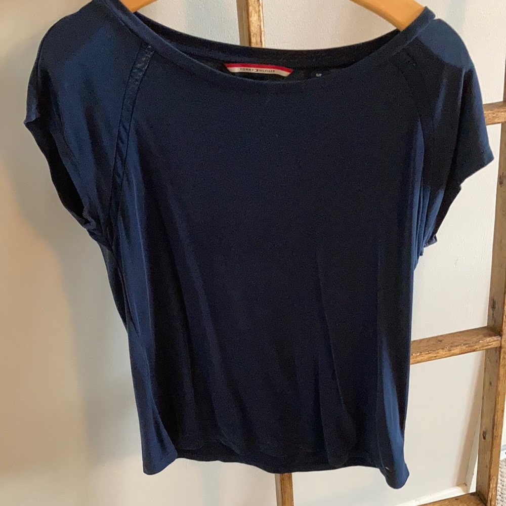 Tommy Hilfiger tee